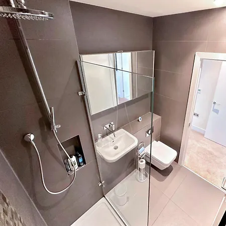 Luxurious Premium Homes In Camden Town Apartment London