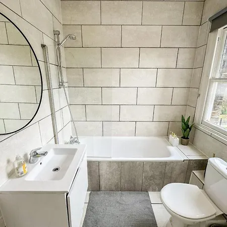 Luxurious Premium Homes In Camden Town Apartment London