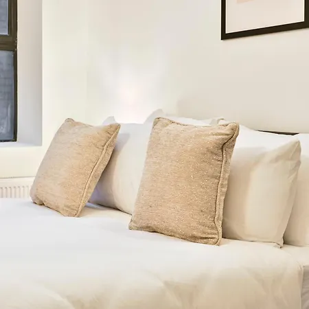 Farringdon Comfortable 2 Bed *