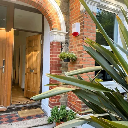 2 Bdr House 20mins To Oxford Circus - Apartment *