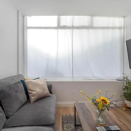 Apartment Hububb Seven Sisters *