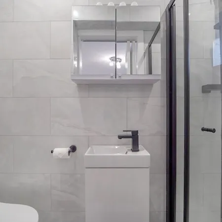 Apartment Hububb Seven Sisters