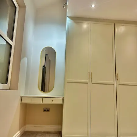 Stylish 1 Bed Flat In Fulham Apartment