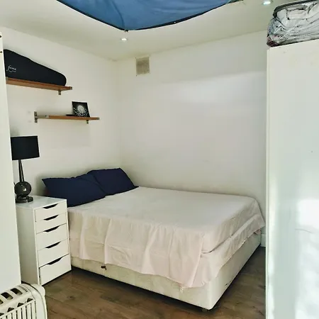 Cosy 2-bed With Amenities Harrow