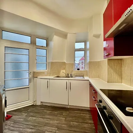 Apartment Stourcliffe Close *