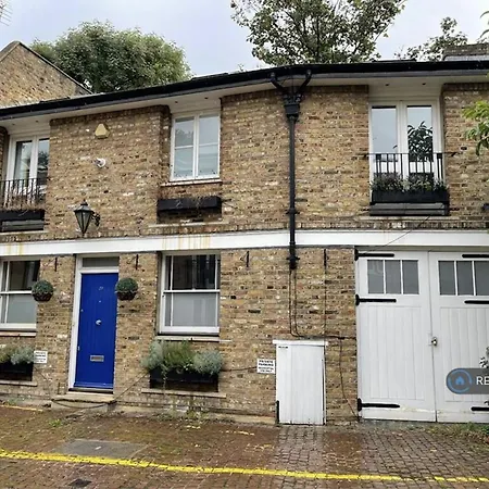 Holland Park - Games & Parking Holiday home