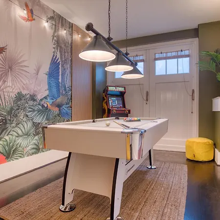Holland Park - Games & Parking Holiday home