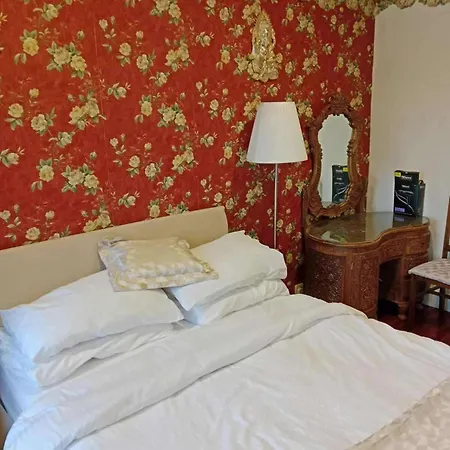 Luxury Waterfront House In Holiday home *