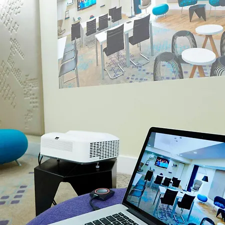 Marriott Kensington 4*