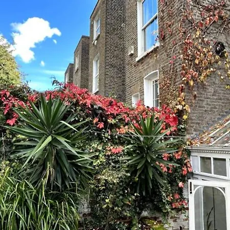 Apartment Kensington Secret Gem London