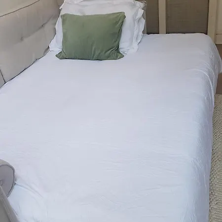 Apartment Kensington Secret Gem