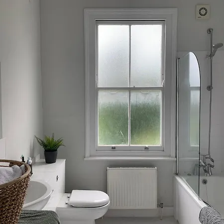 Apartment Close To Kingscross London