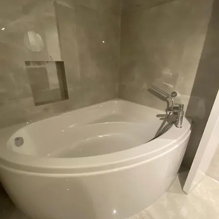 Apartment Twin Budget Flat