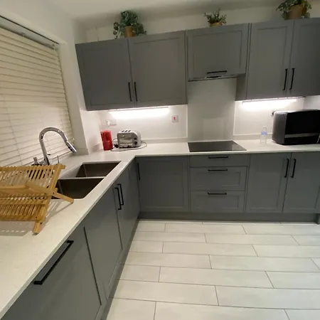 The Bay Apartment *