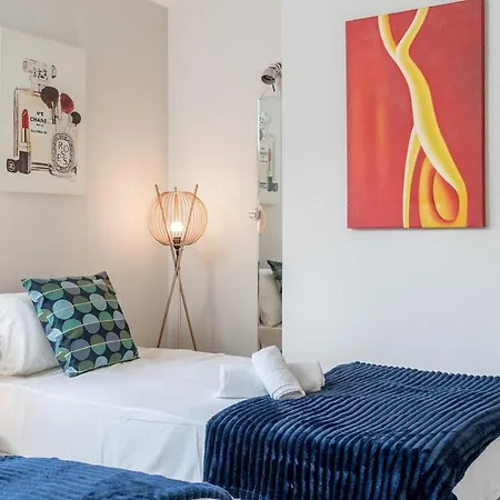 Villa Lavish Lux 3bed 2bath Garden Sunroom Parking *