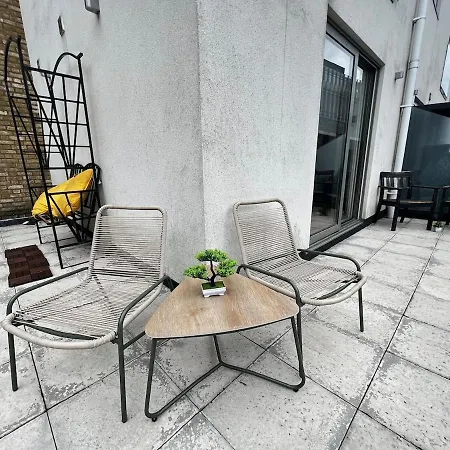 Prestige Lux 3bed 2bath Juliet Balcony On River Notting Hill Apartment London