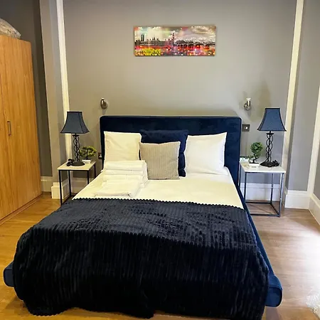 Prestige Lux 3bed 2bath Juliet Balcony On River Notting Hill Apartment London