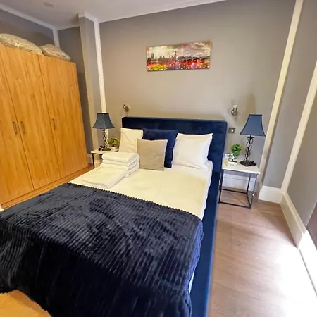 Apartment Prestige Lux 3bed 2bath Juliet Balcony On River Notting Hill London