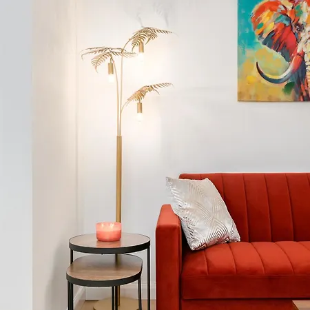 Apartment Colombo House London