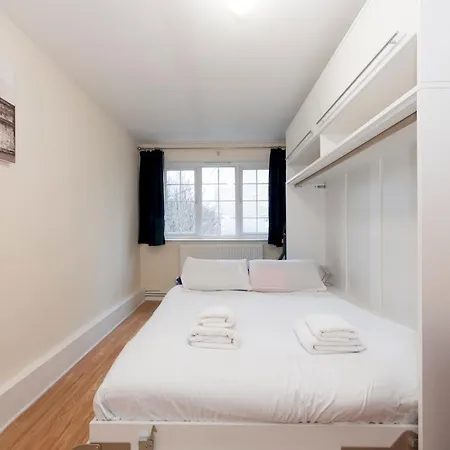 Pass The Keys Spacious 3-bed Woolwich O2 Crossrail