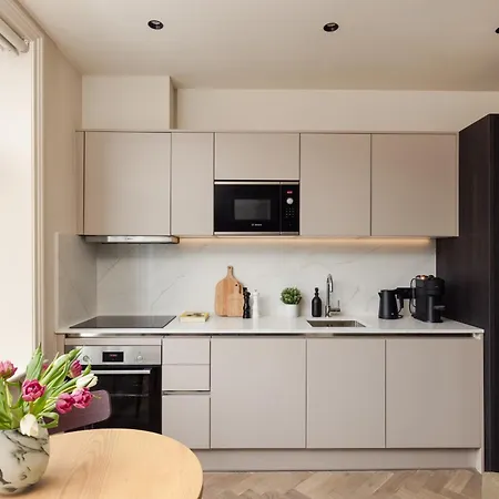 Fivem West Hampstead - North Apartment