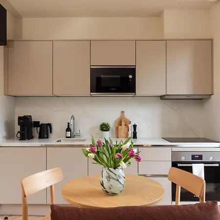 Fivem West Hampstead - North Apartment London