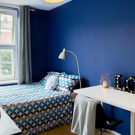 Central London Rooms Homestay *