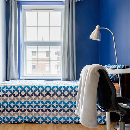 Central London Rooms Homestay *