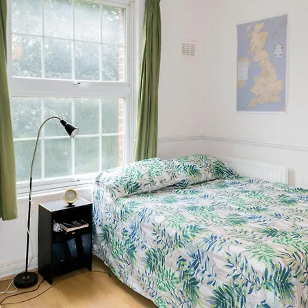 Central London Rooms Homestay London