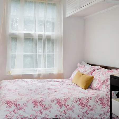 Central London Rooms *