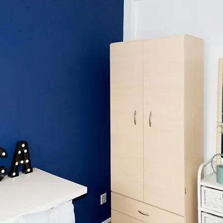Central London Rooms Homestay *
