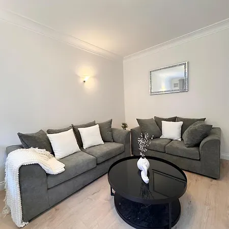 Marylebone High Street Apartment London