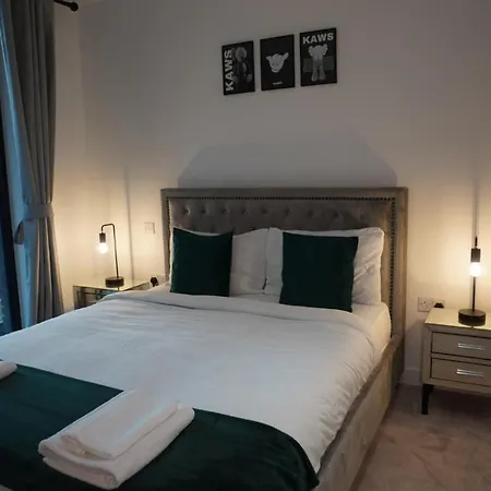 Apartment In Royal Docks