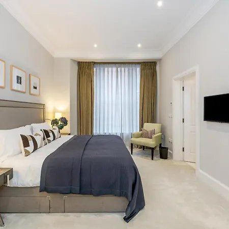 Buckingham & Lloyds Knightsbridge 5*