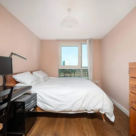 Amazing Flat Near Buckingham Palace London