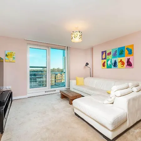 Amazing Flat Near Buckingham Palace