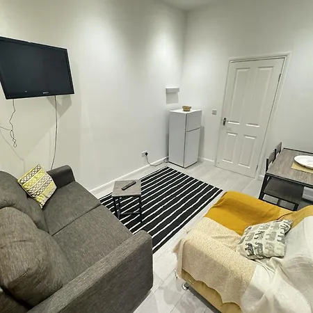 Smart Homes Aparthotel London