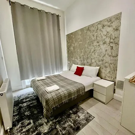 Aparthotel Smart Homes London