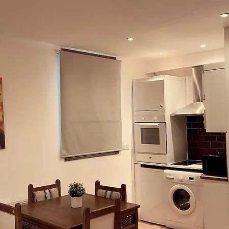 Aparthotel Smart Homes *
