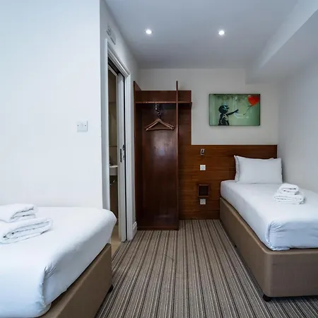 Hotell Chelsea 3*