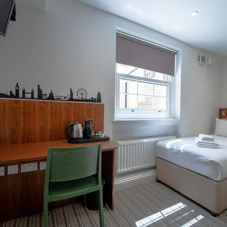 Chelsea 3* London