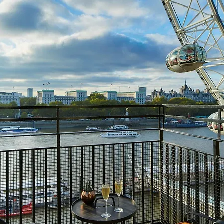 Marriott County Hall 5*
