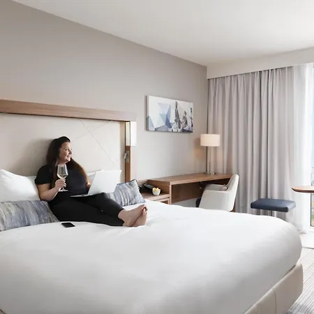 Courtyard By Marriott Airport Londres