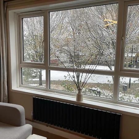 Riverside Serviced Apartment London