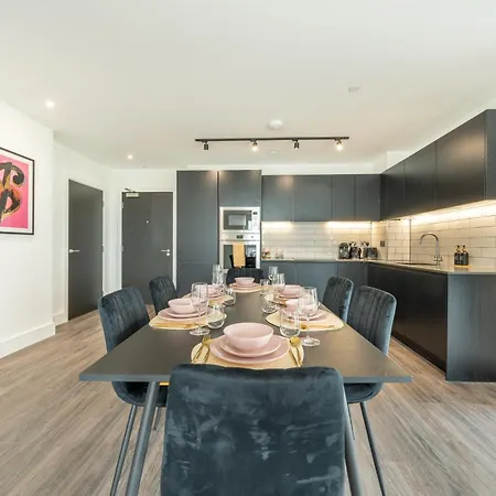 Apartment Mitre Warhol By Artsy