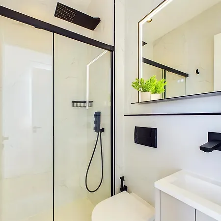 Be - Maida Vale Residences Apartment