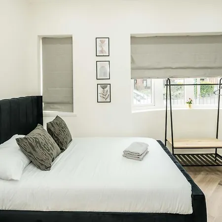 Central London Studio *