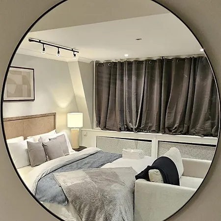 Estatesmen Park Lane Mayfair Apartment