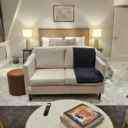 Estatesmen Park Lane Mayfair Apartment