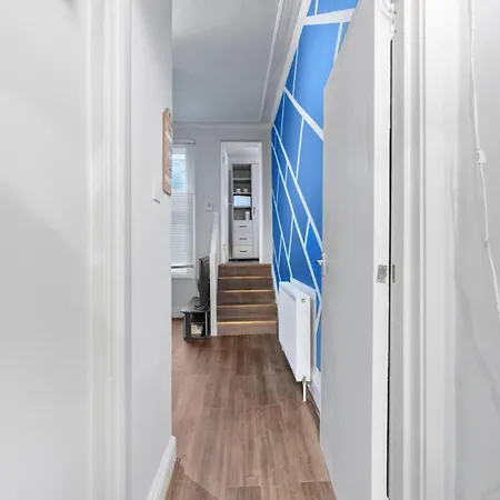 Bayswater Vibe Gem Next Hyde Park & Transport Apartment London